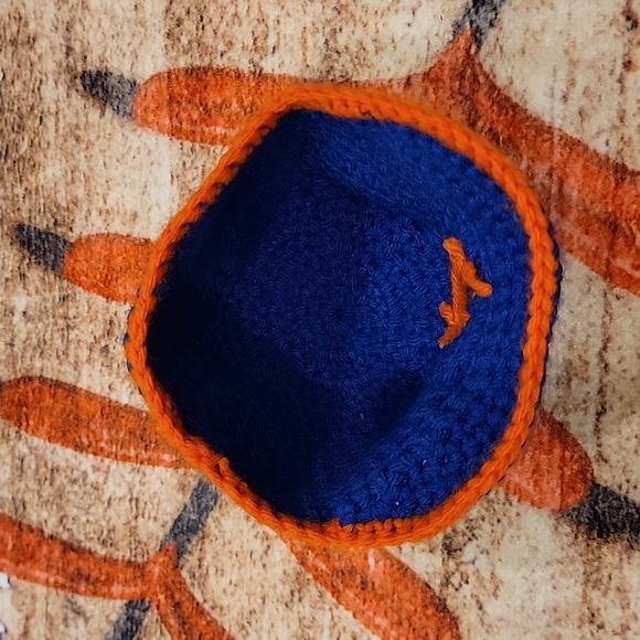 New york Mets knit hat and diaper cover for newborn pictures - Picture 5 of 10